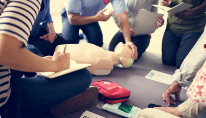 RCP et secourisme – Quelles sont les bonnes pratiques à adopter en cas d’urgence ?